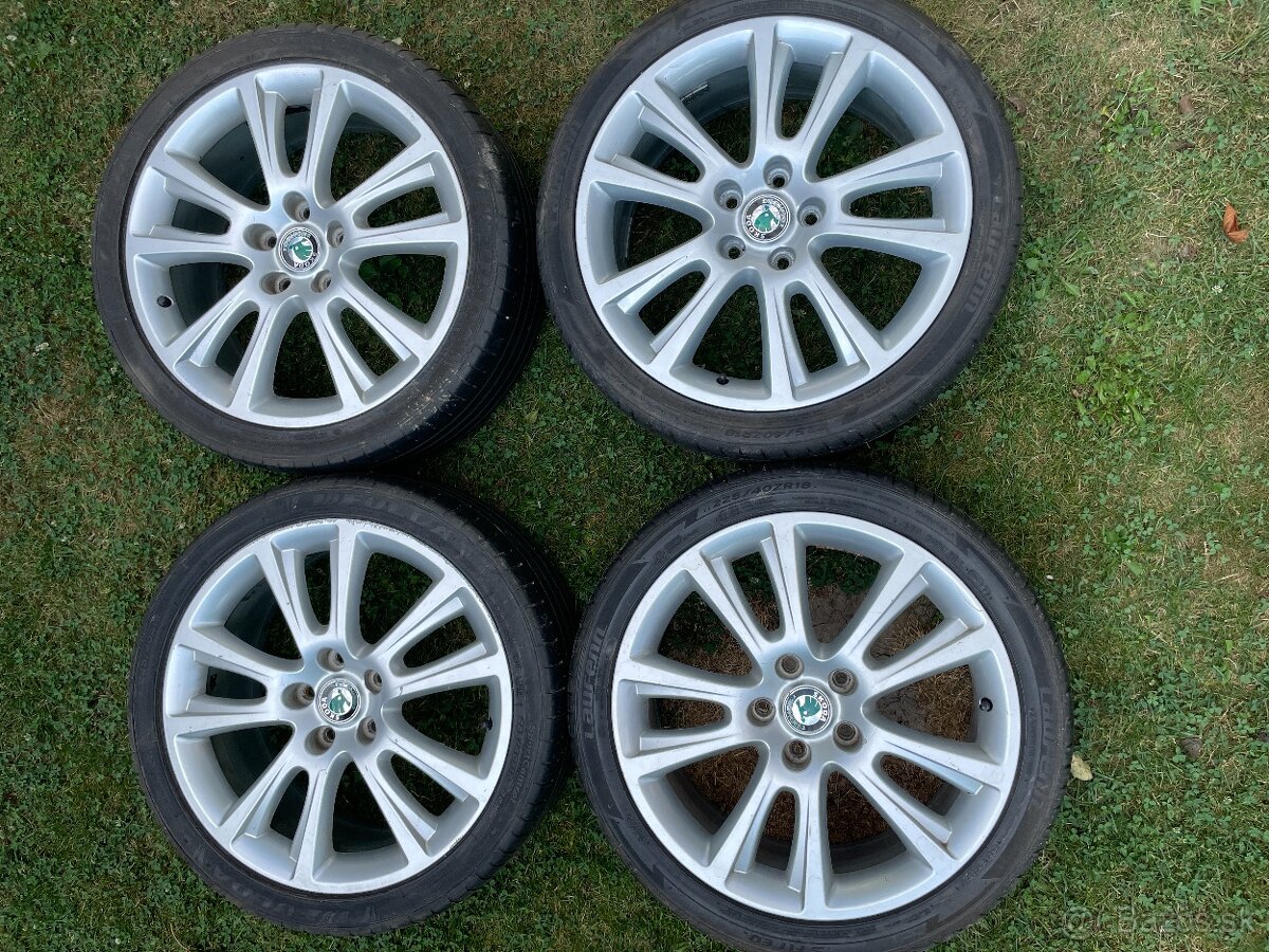 Predám originálne elektróny Škoda Octavia 225/40 ZR18