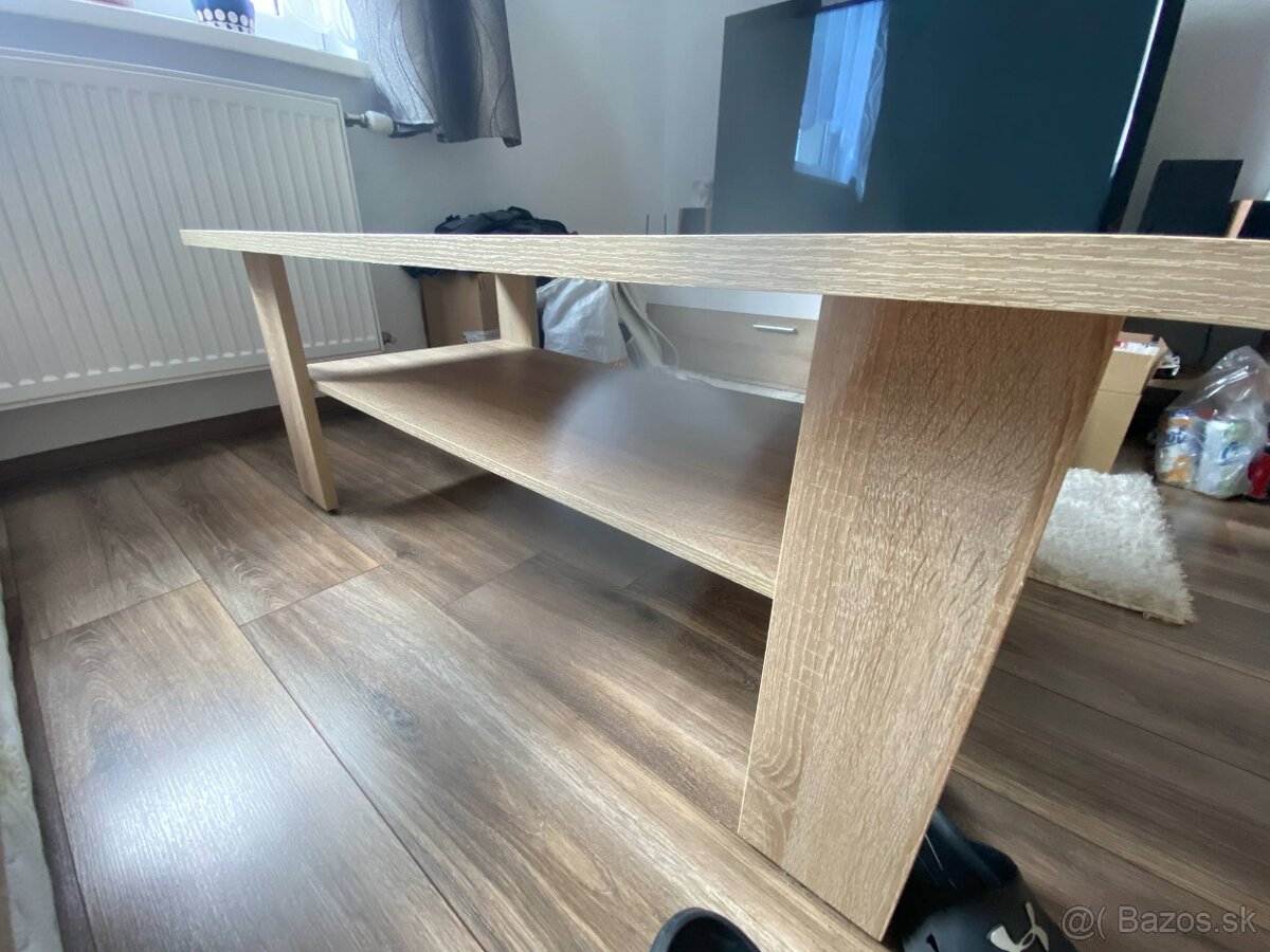 Predám stôl ako nový málo používaný