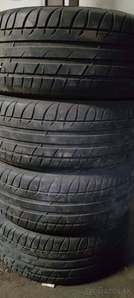 215/55 R16 93v