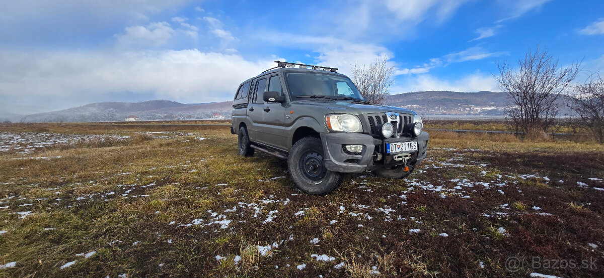 MAHINDRA