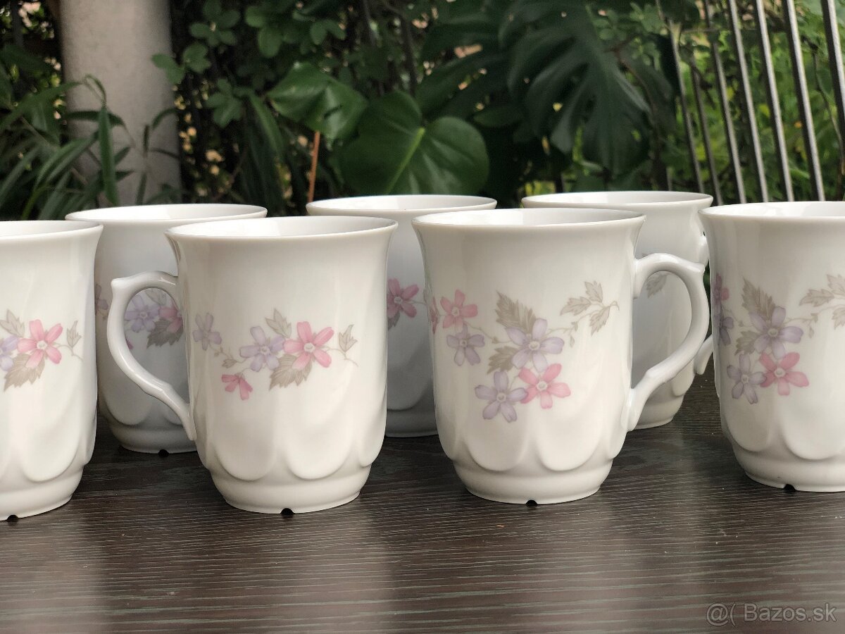 Porcelanove hrnceky