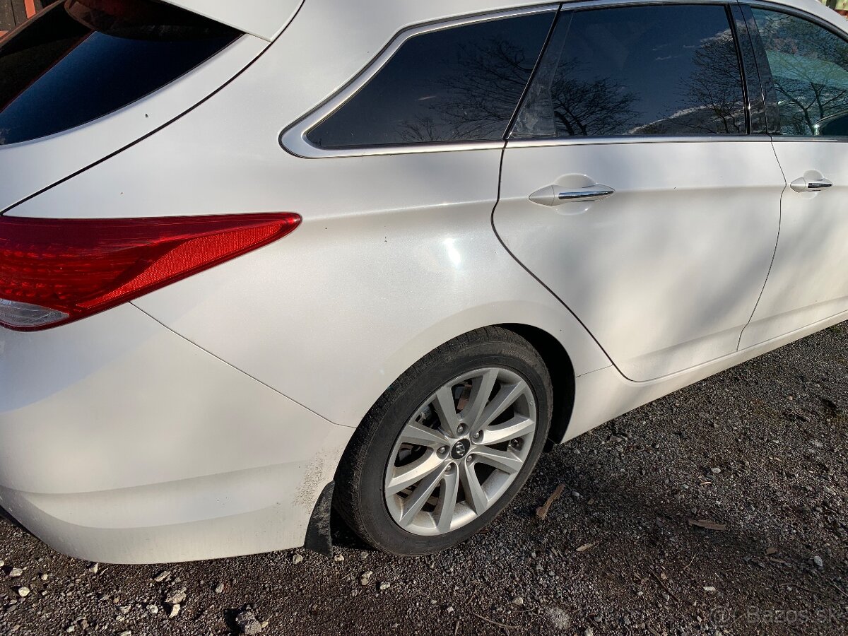 Hyundai i40  1,7crdi. 100kW