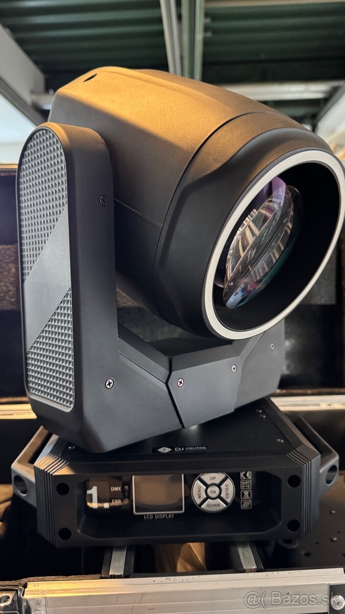 Predám rotačné hlavy LED Beam 200 s case