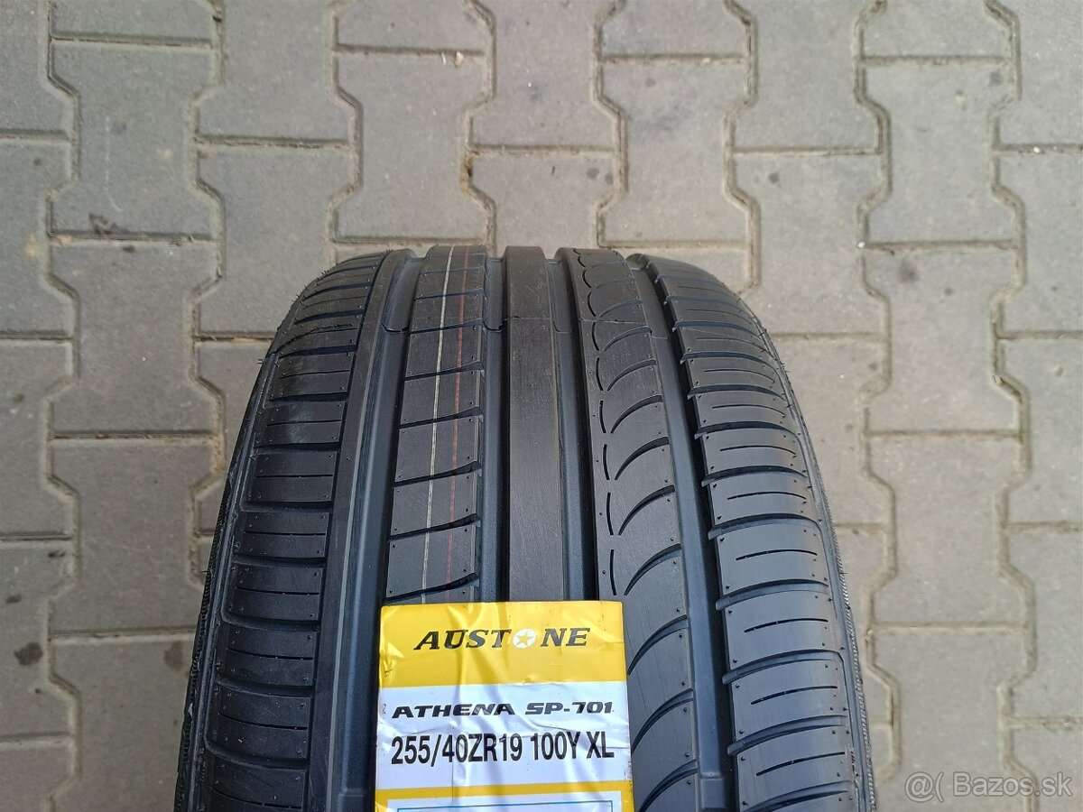 Letné pneu Austone Athena 255/40 R19 XL