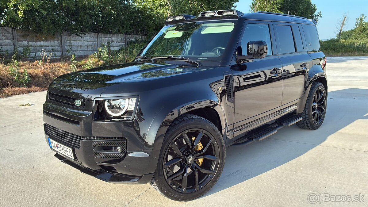 Land Rover Defender P400