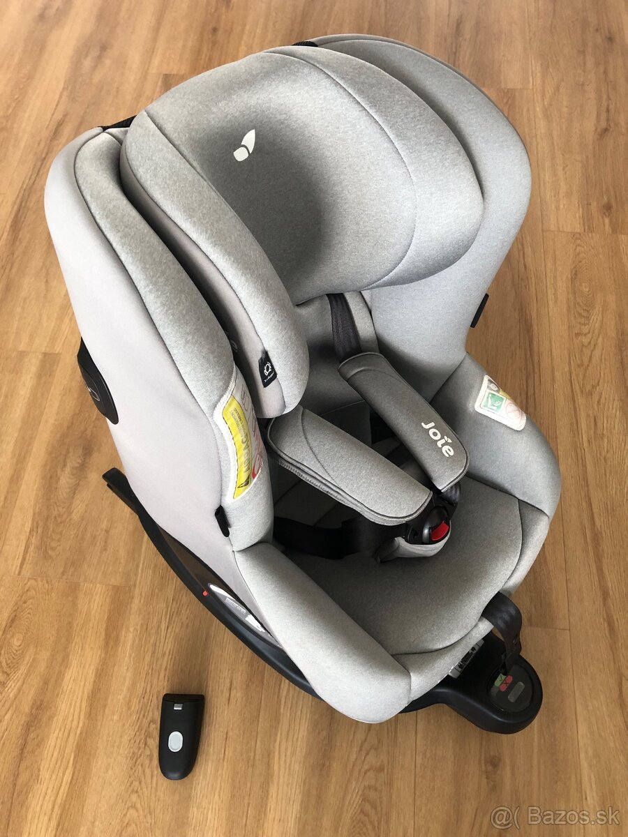 Predám autosedačku Joie i-spin 360 E