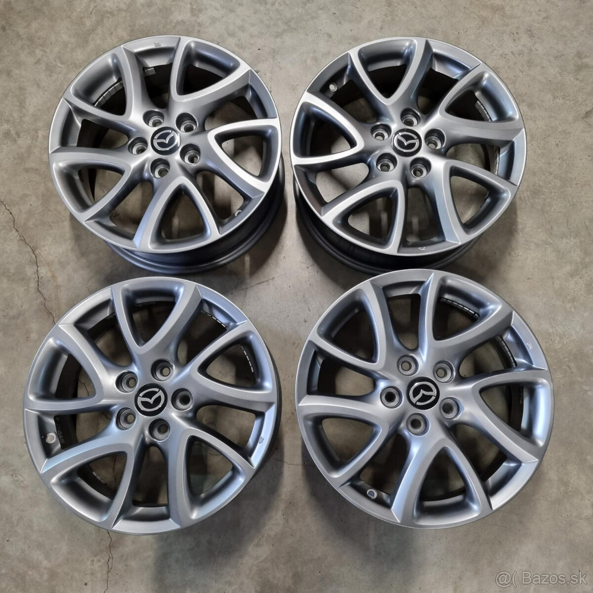 Mazda disky 5x114,3 R17 6,5J ET52,5