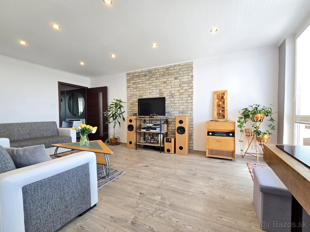 Elegantný 3-izb. byt s Loggiou 70m² s výhľadom / Buzulucká