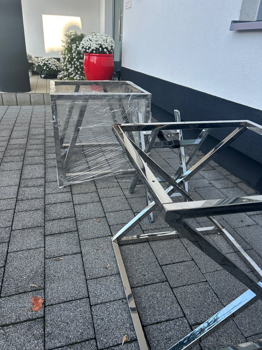 Konferenčné stolíky