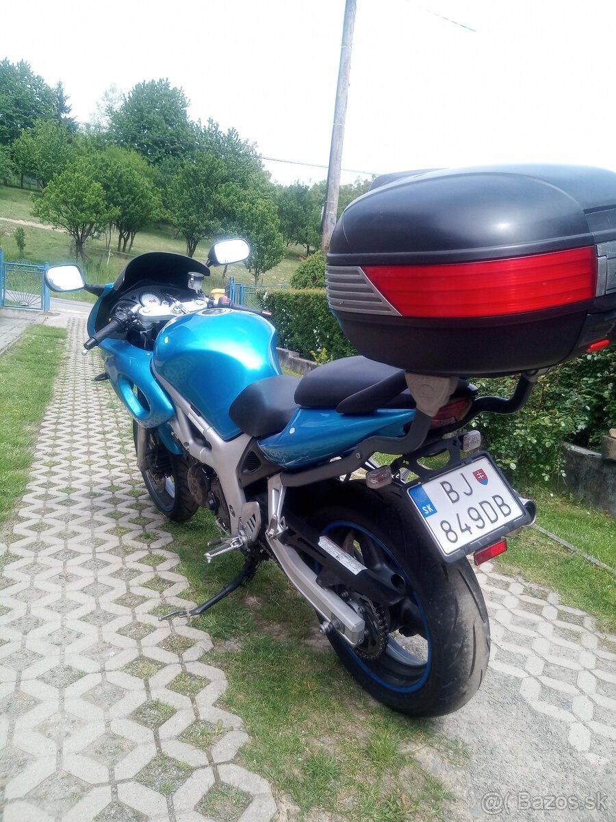 Predám moto Suzuki sv 650s.