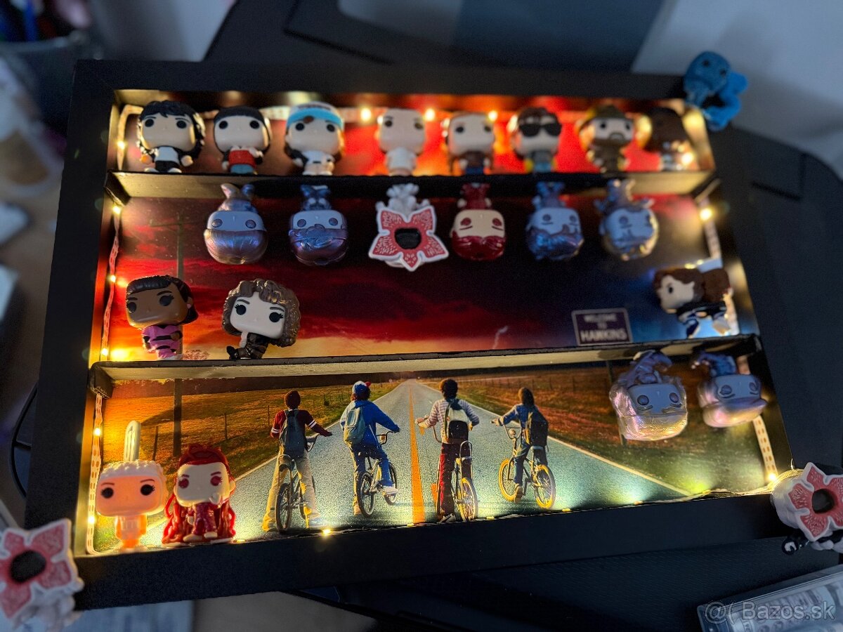 Kinder Joy Stranger Things sada