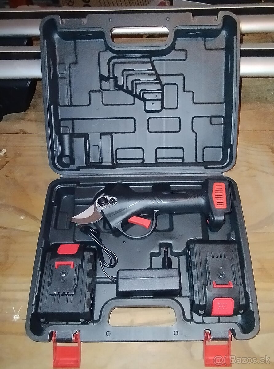 Predám aku nožnice