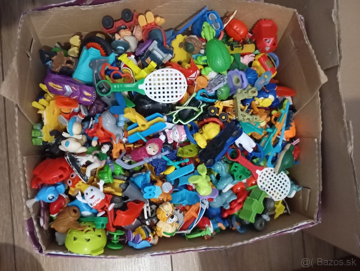 Hračky z Kinder vajíčok