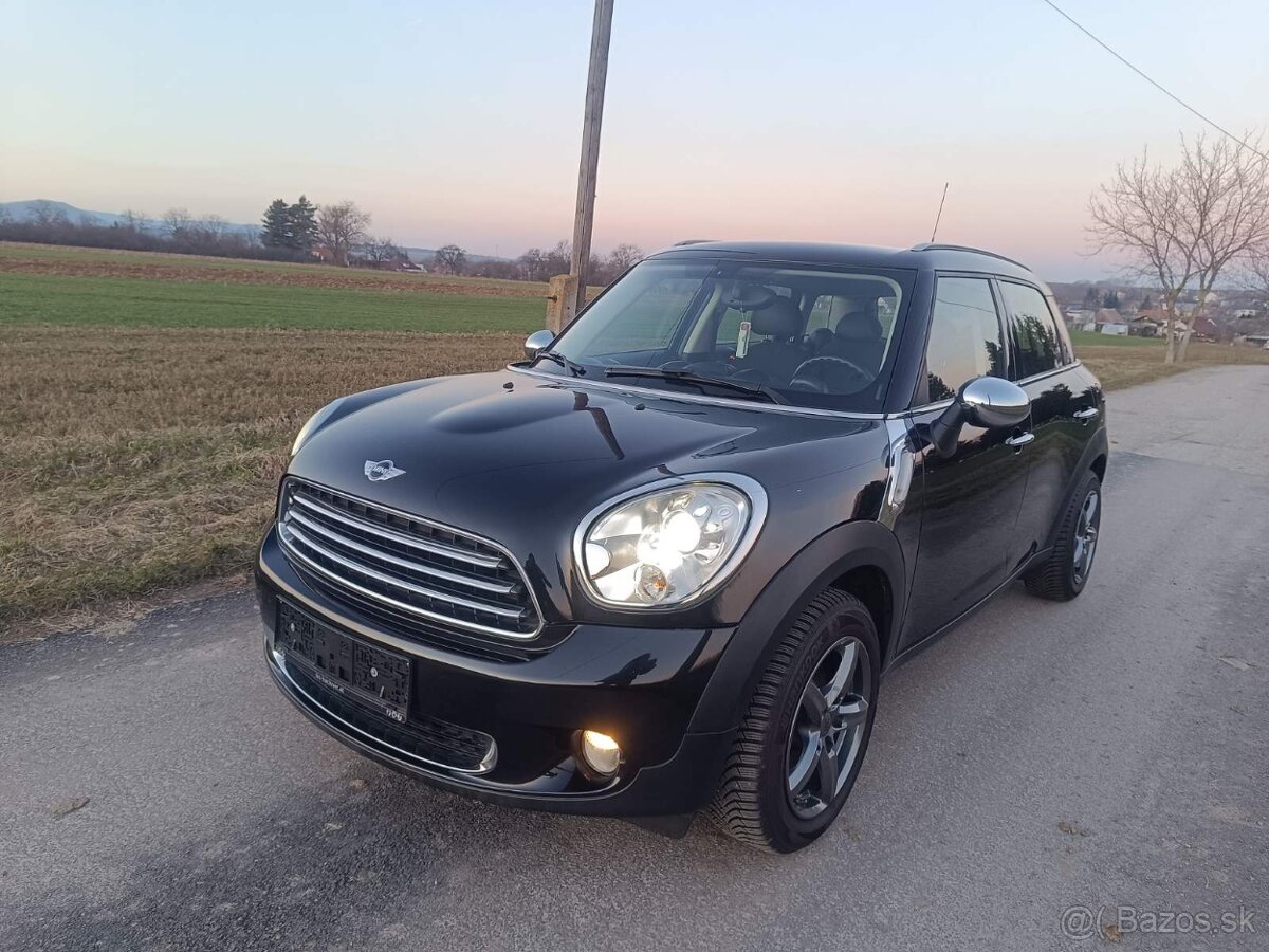 MINI Cooper Countryman ALL4 – automat, bohatá výbava
