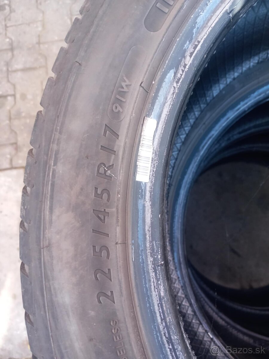 Pneumatiky letné 4ks - DUNLOP 225/45/R17