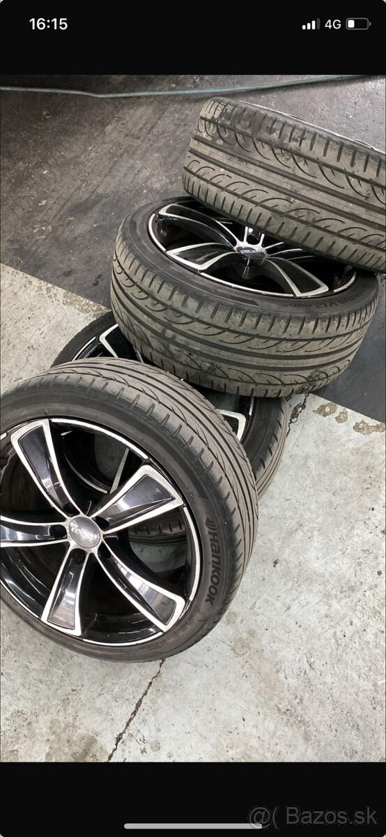 225 40 R 18