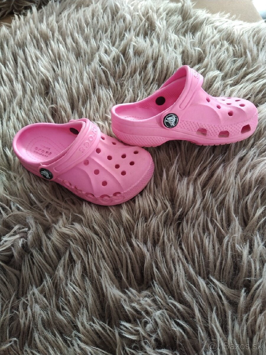 Crocsy