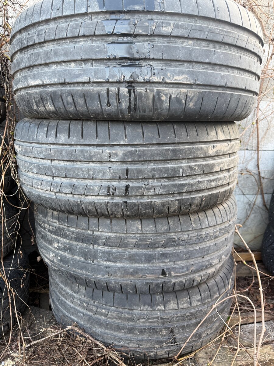 DUNLOP SPORT MAXX RT2 235/55ZR17 103Y DOT2021