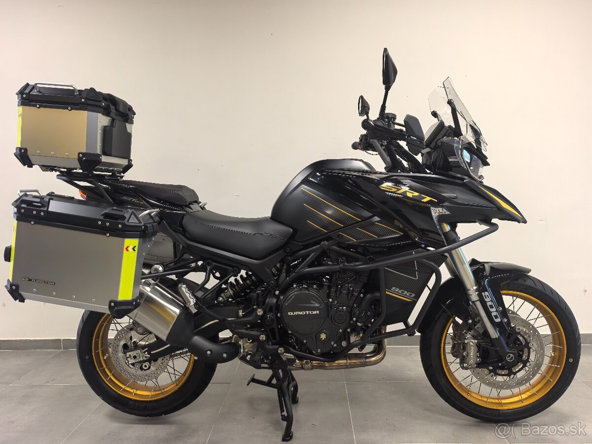 QJ Motor SRT 900 SX