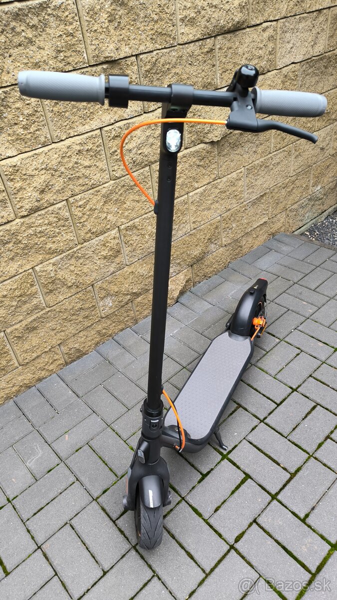 Predám Segway-Ninebot F40E