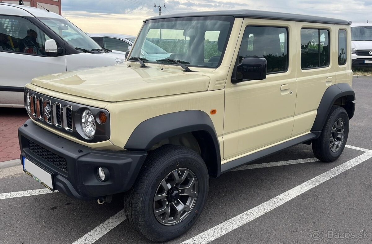 Suzuki Jimny 4x4 LONG 1,5 GLX Automat. NOVE VOZIDLO