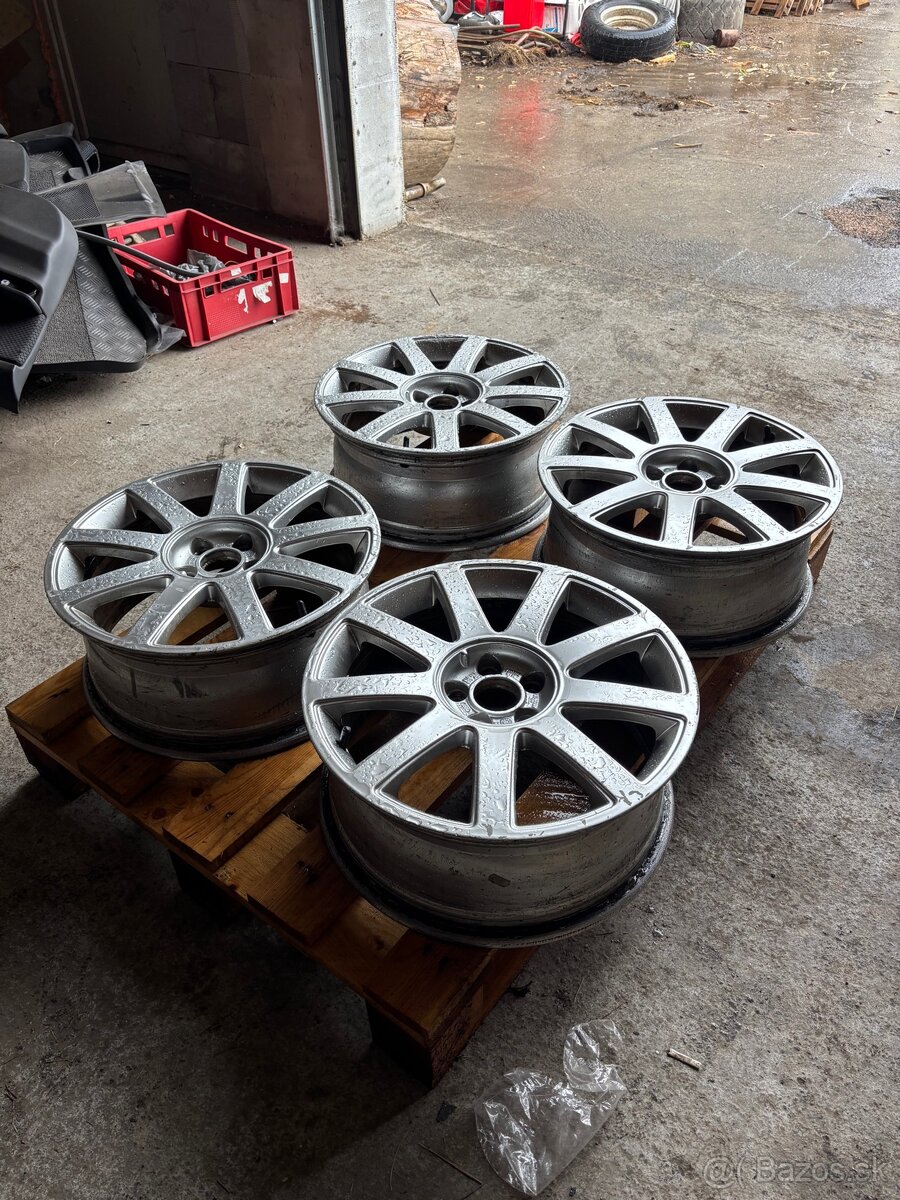 Predám r17 elektorny original Audi