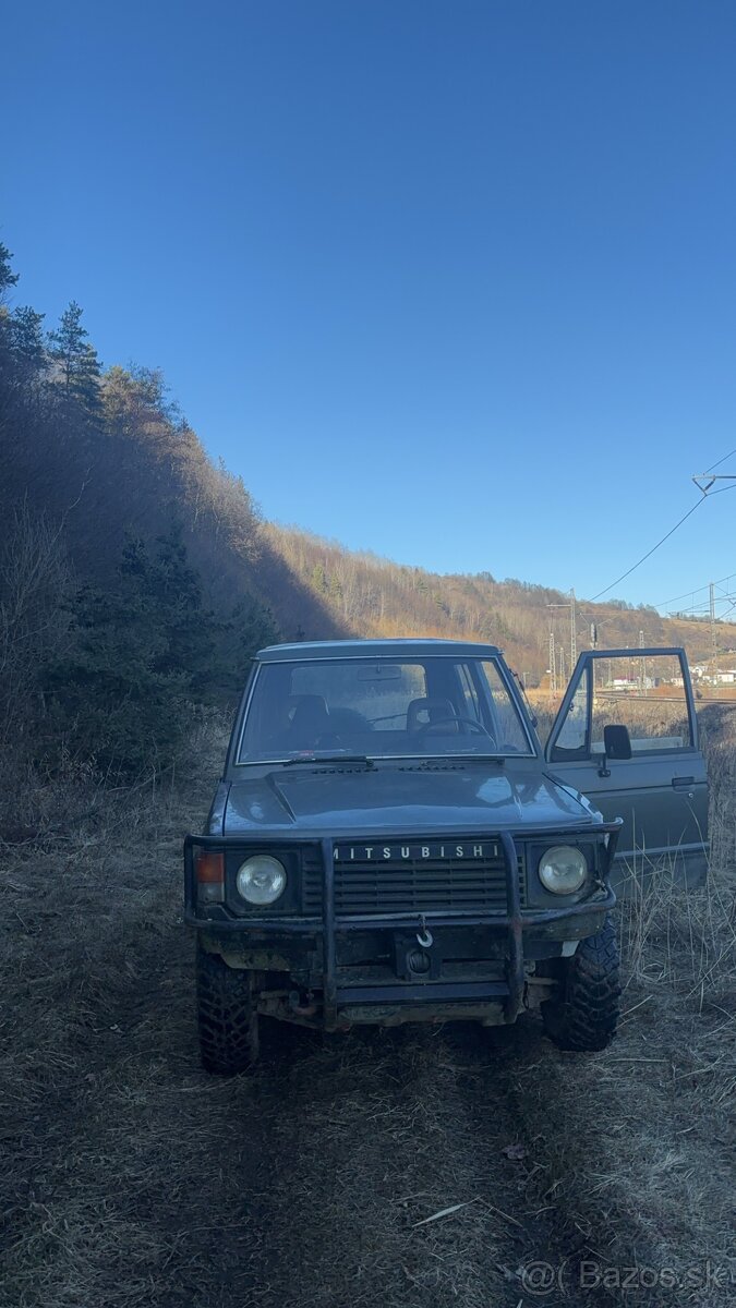 Mitsubushi pajero 1