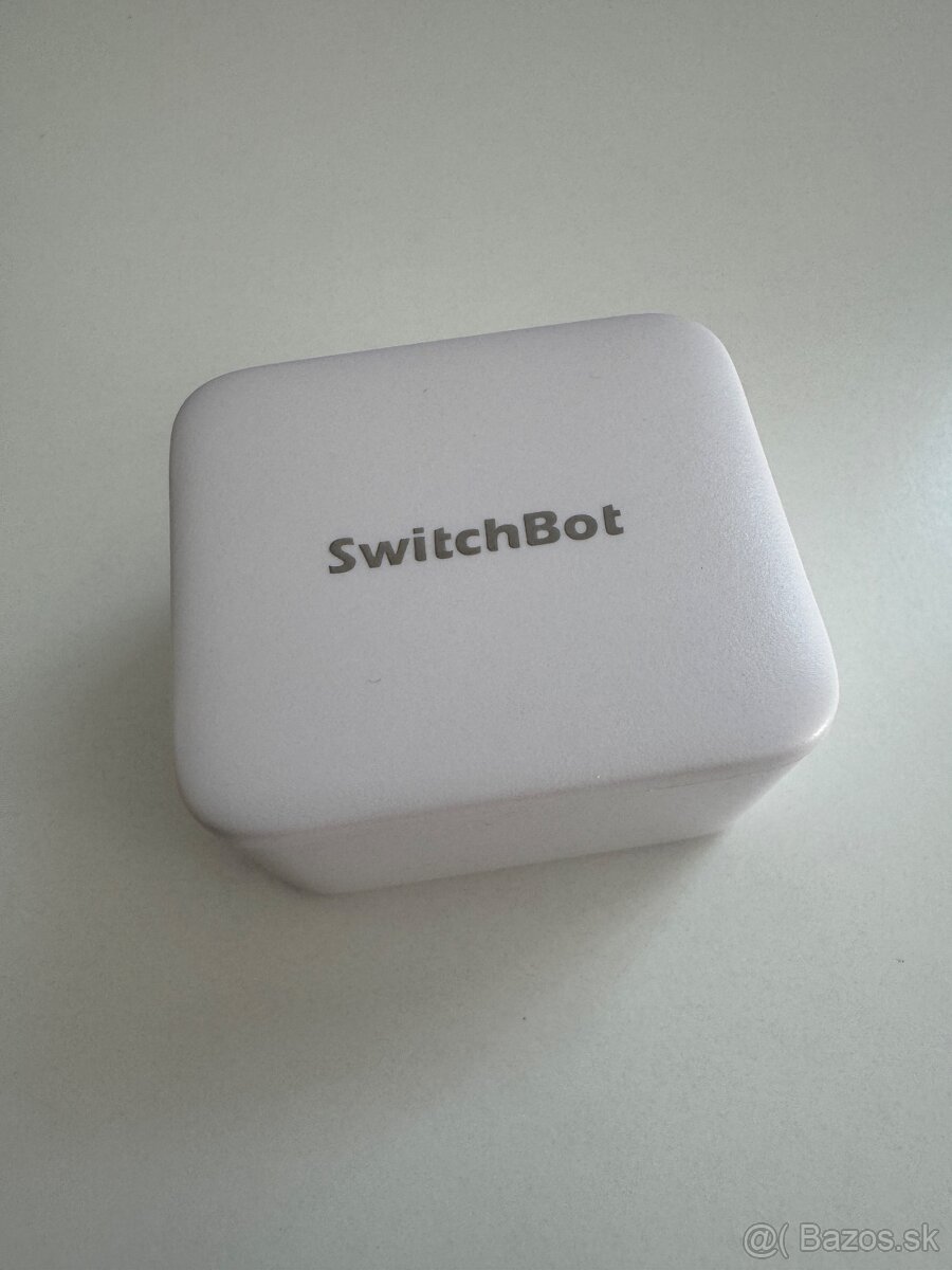 6× SwitchBot S1 – smart automatizačné tlačidlá