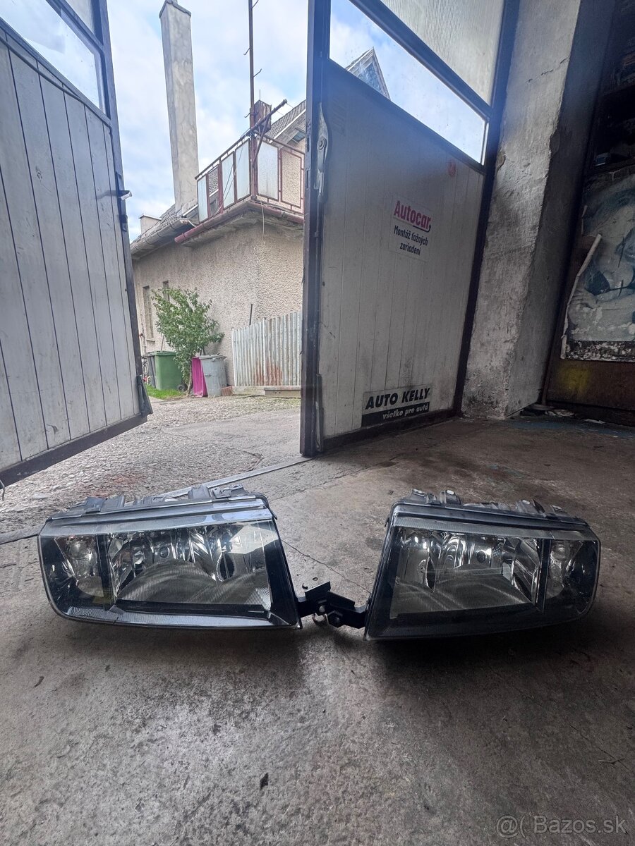 Predné svetla Fábia 1 hella