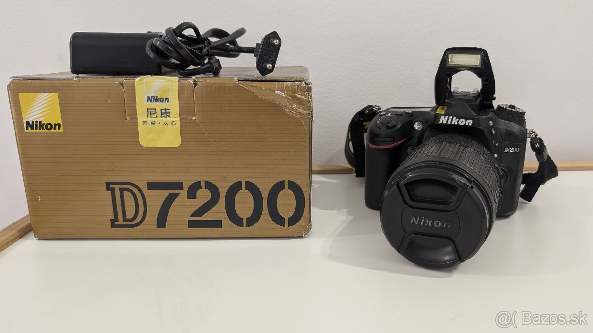 Nikon D7200 + Nikkor 18-105 mm