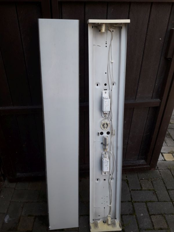 neonove svietidla 2 a 4 trubicove