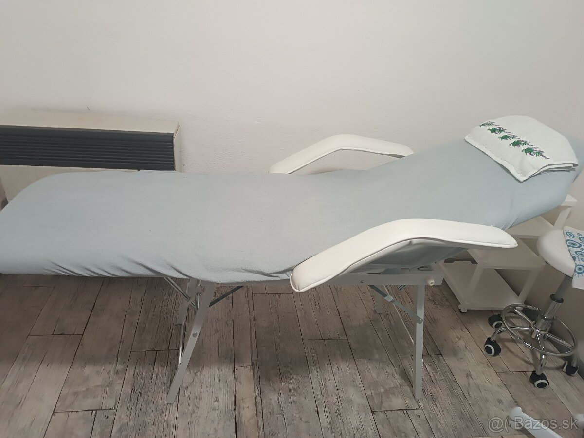 Predám KOMPLET zariadenie