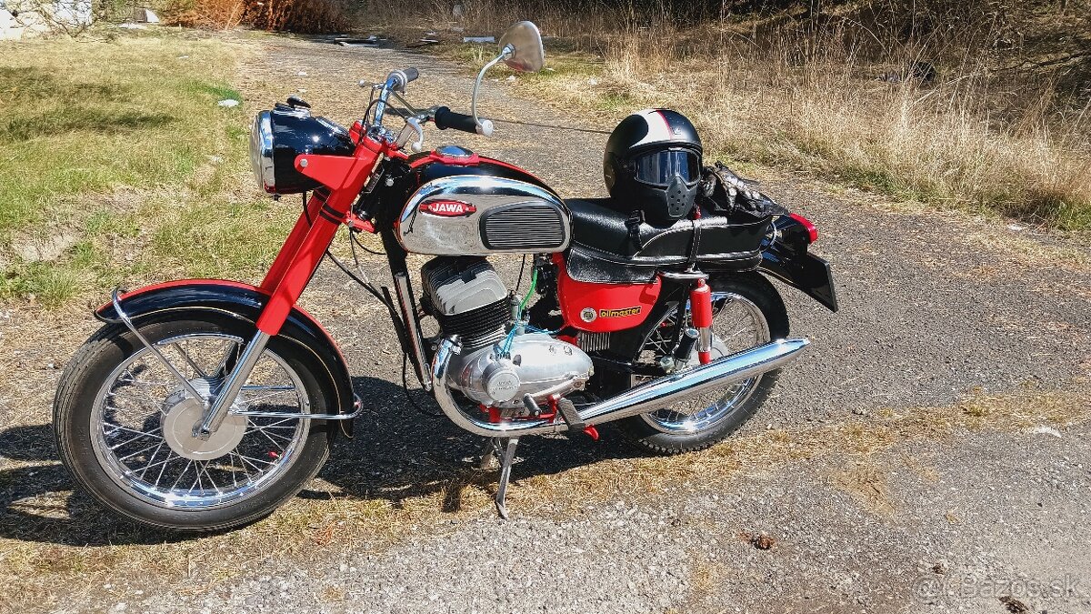 Jawa 350 Californian