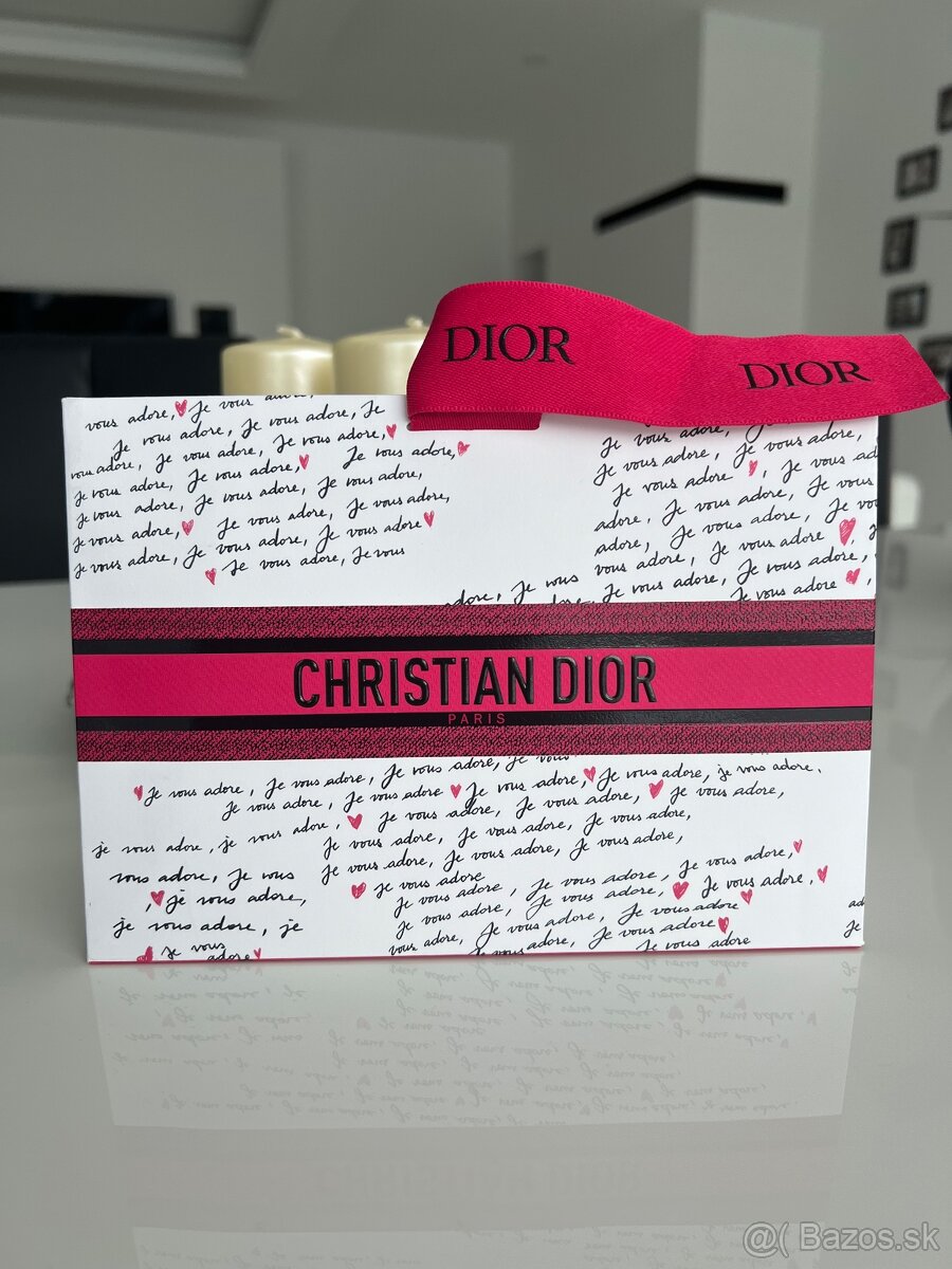 Dior darcekova taska