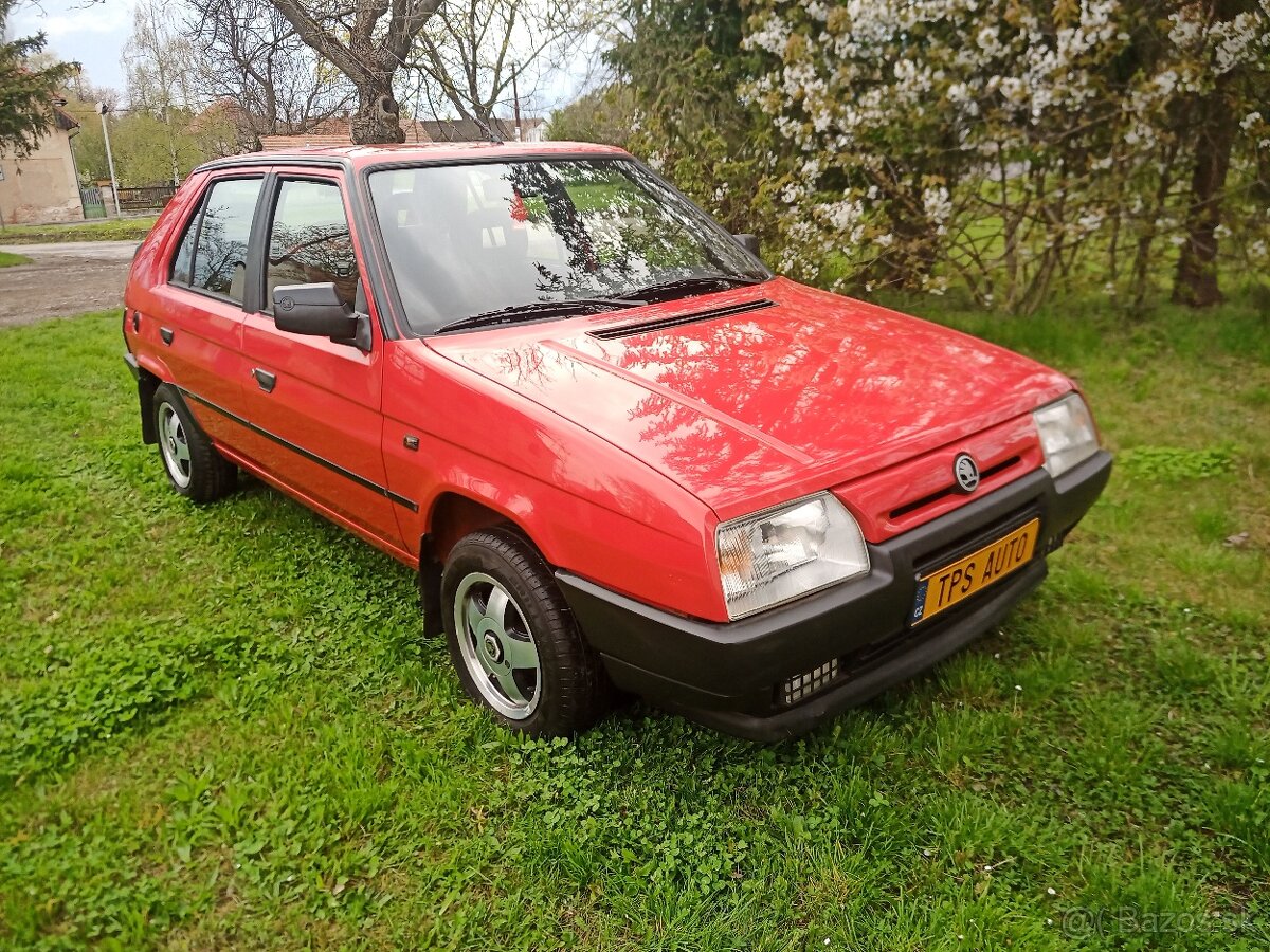 Škoda Favorit 135 GLX . 1993 . 85 tkm