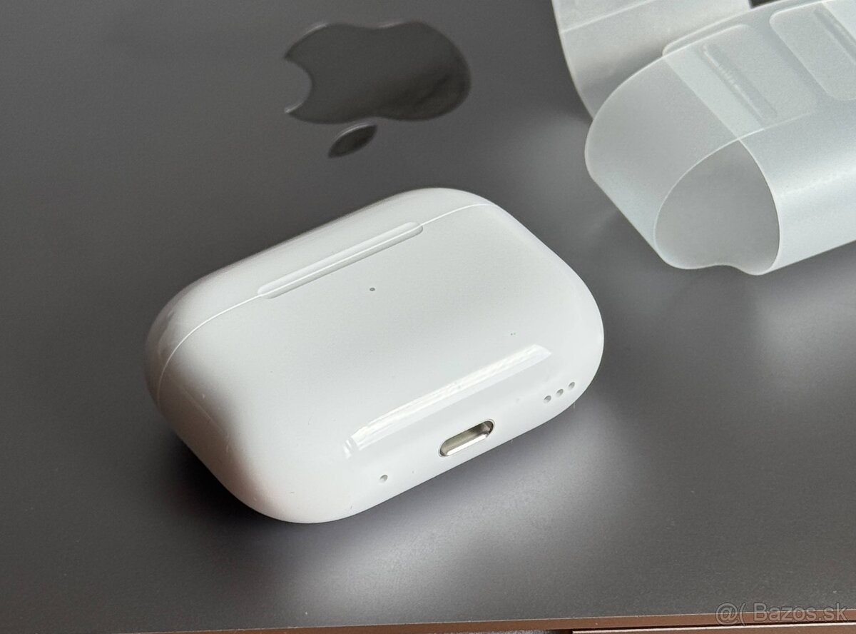 Apple AirPods Pro 2 2024 USB C - nové rok zaruka