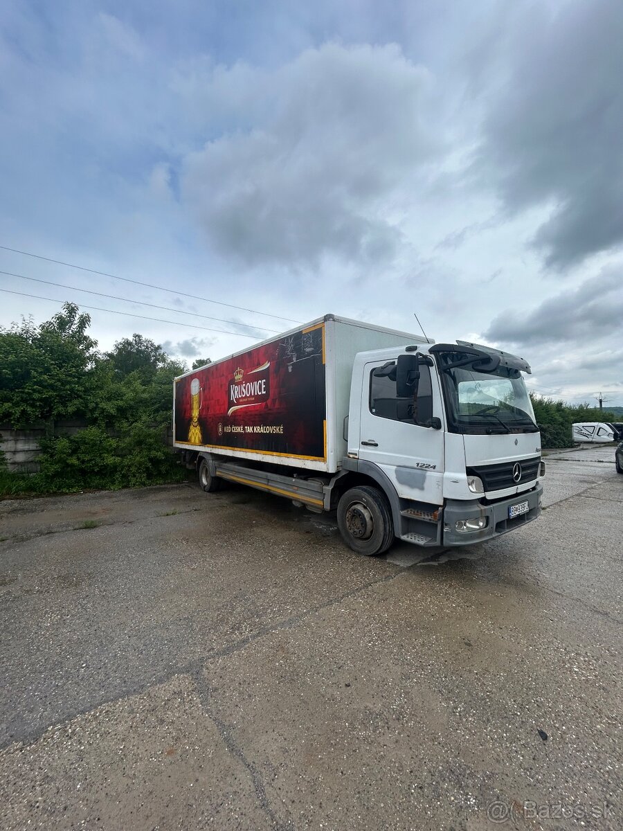 Mercedes atego