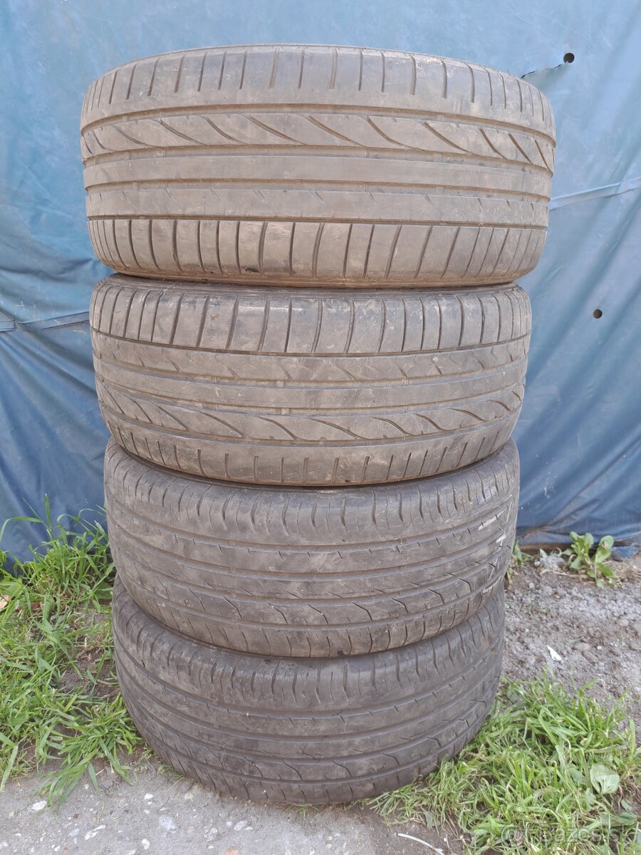 Ponúkame 4 letné pneumatiky 225/50 R17