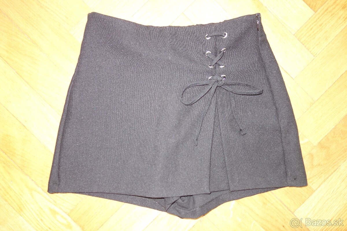 Dámske skort Bershka veľ. 36