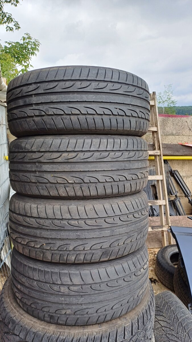 Dublop 215/45 r16