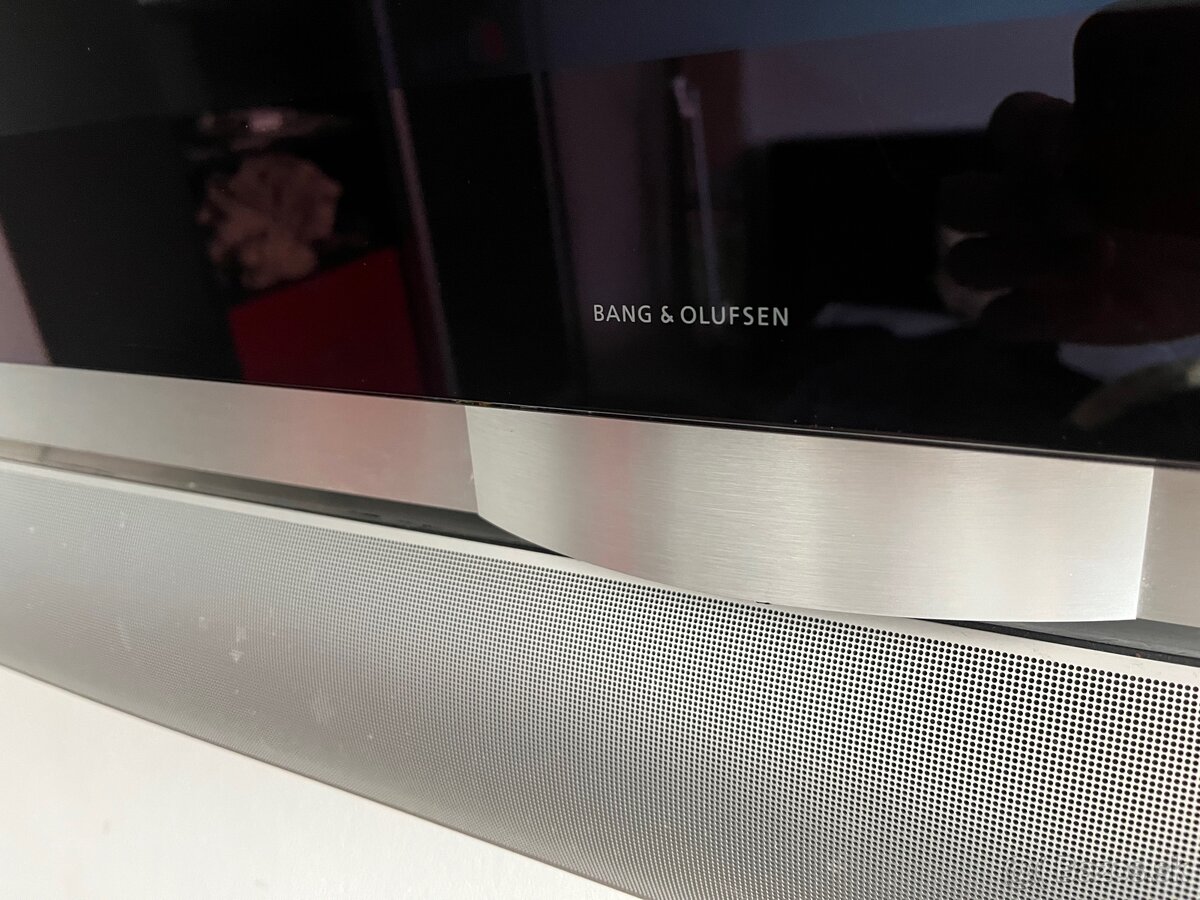 Bang & Olufsen beovision 7 - 32