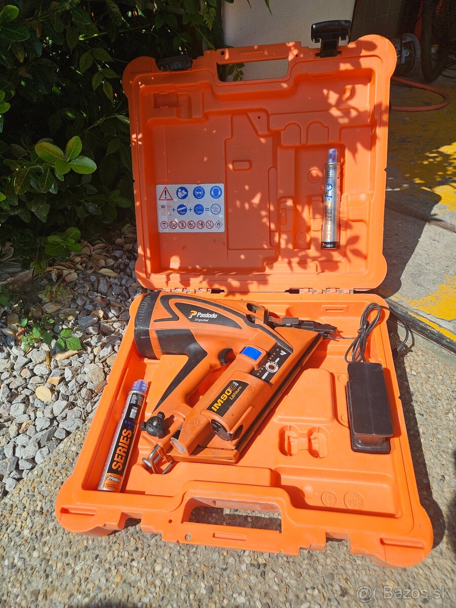 Klincovačka PASLODE IMC90Ci