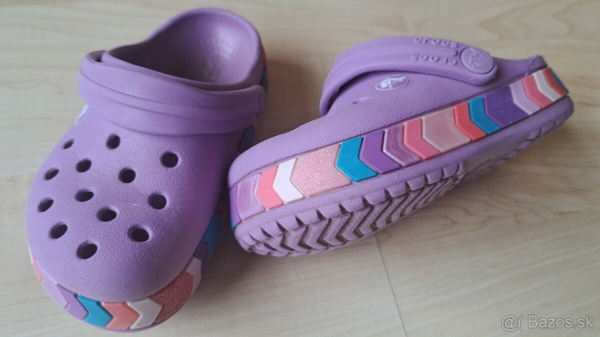 Crocs C7