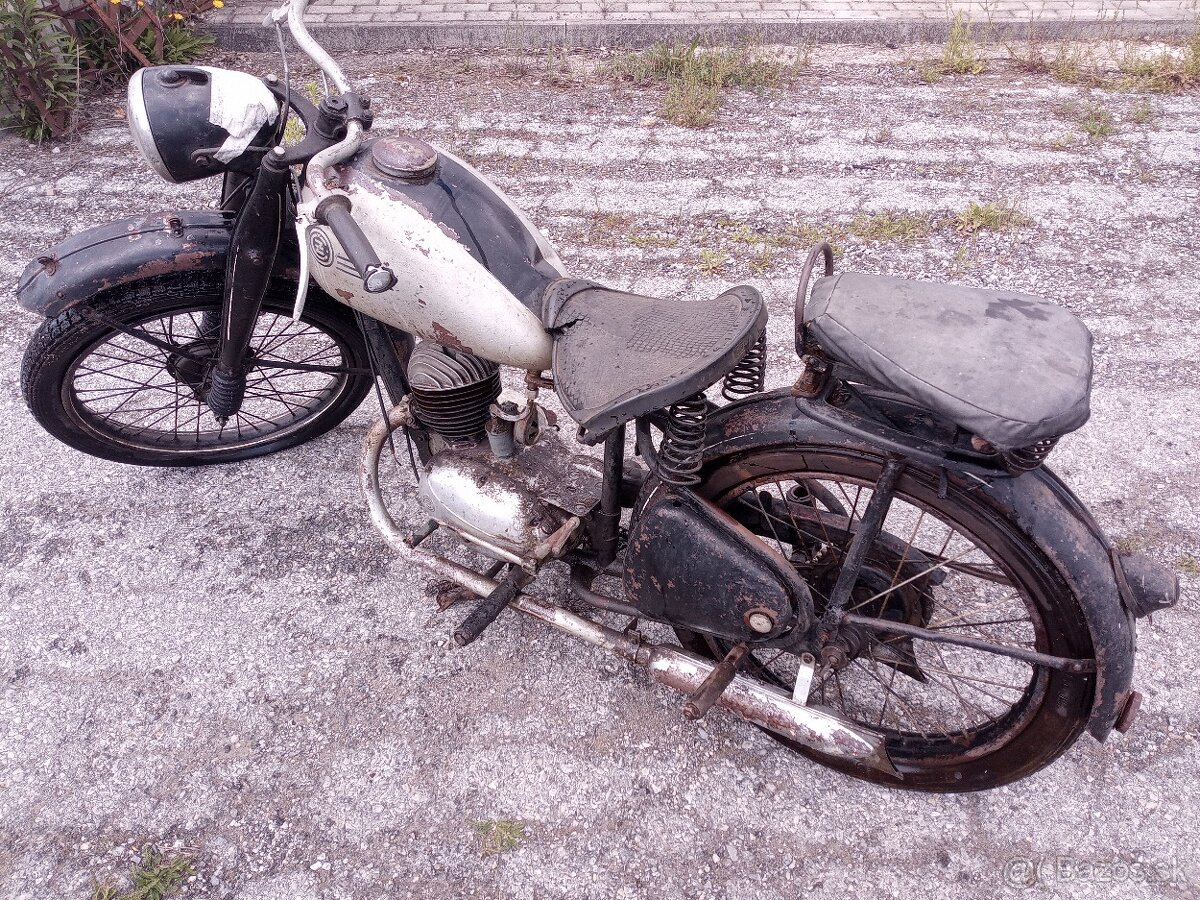 CZ 125t
