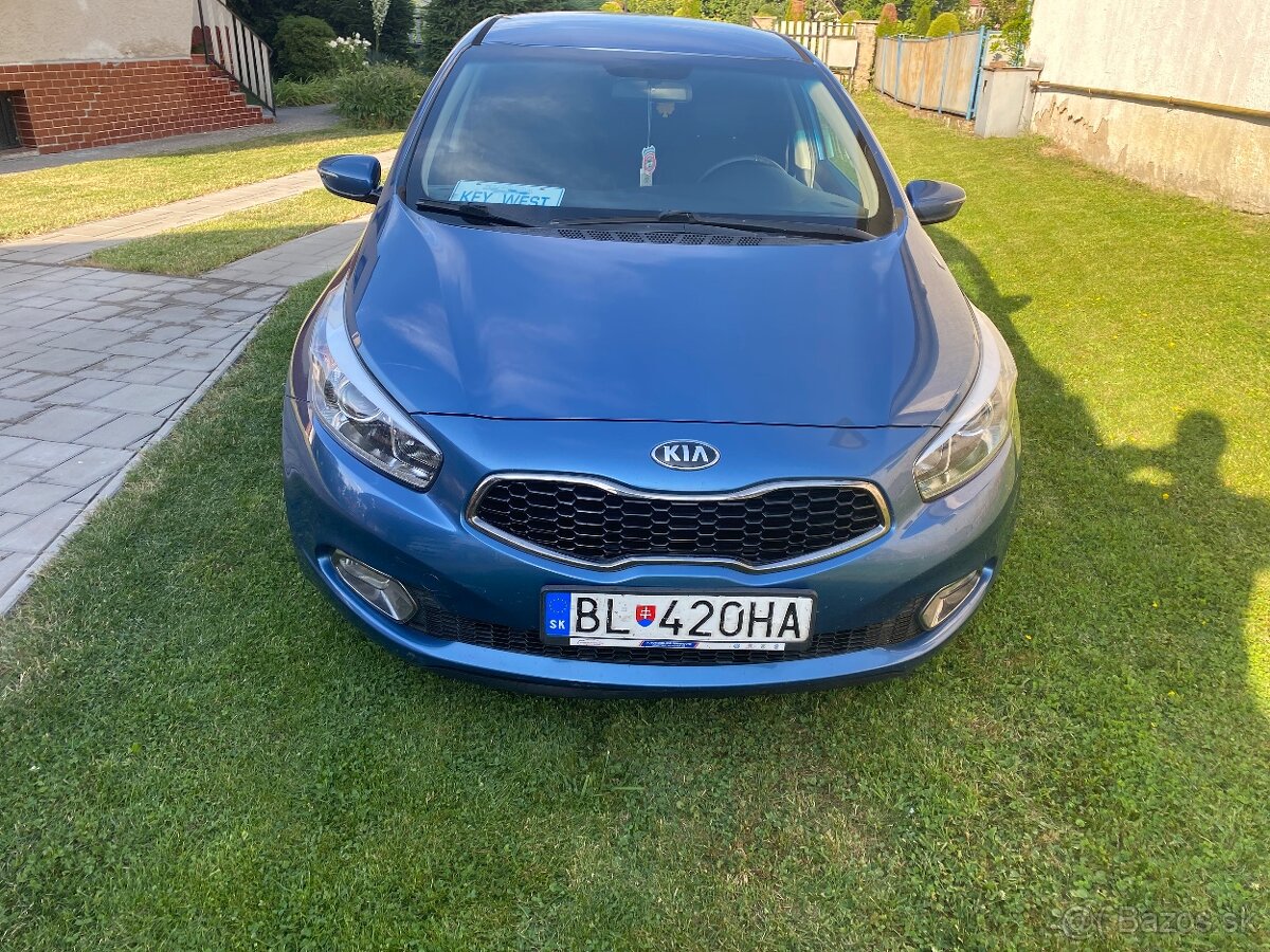 Kia Ceed,Gold,03/14,1.4 CVVT,73kw,100k,6st.manuál, benzín