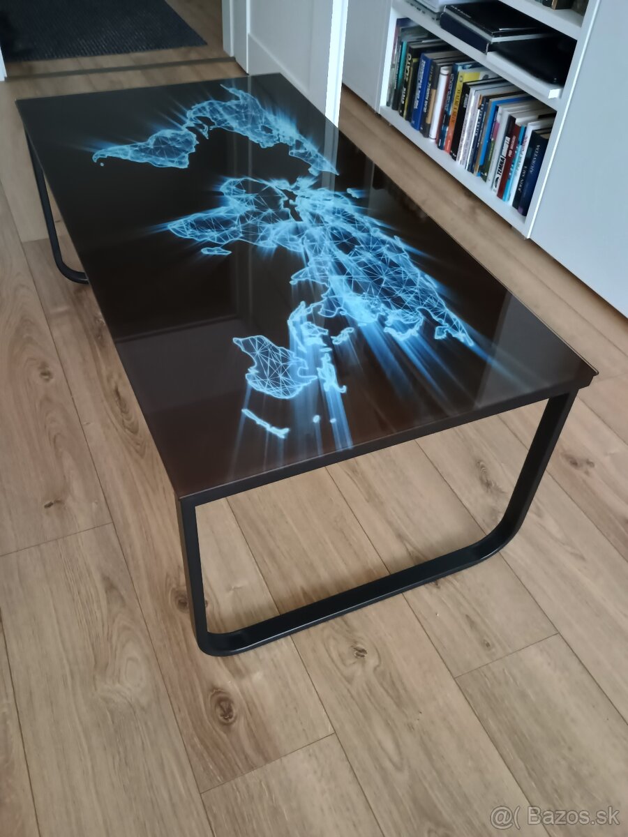 Konferenčný stolík