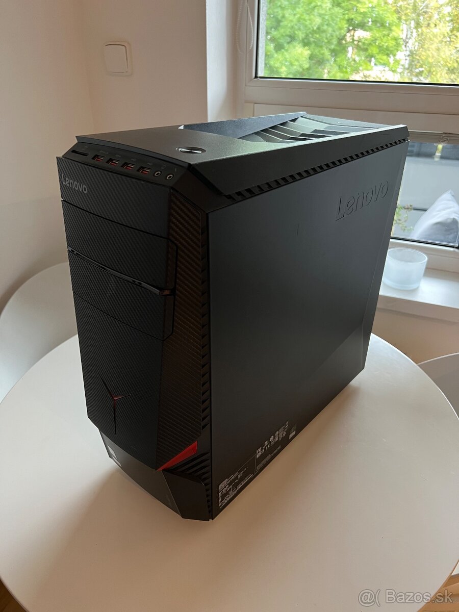Lenovo ideacentre Y700 - 34ISH