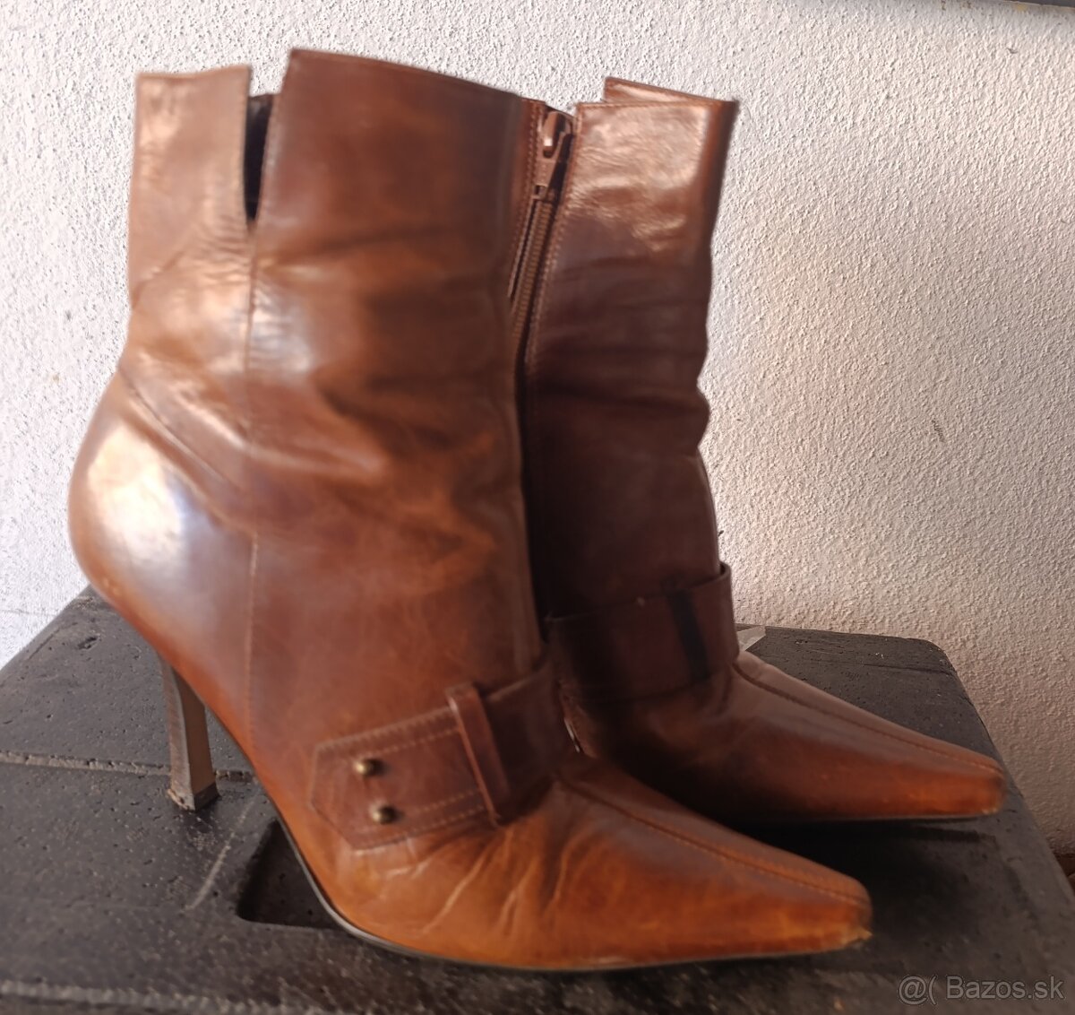 Kotníkové kožené topanky