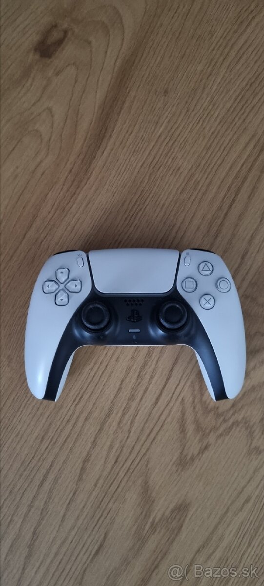 PlayStation 5 DualSense