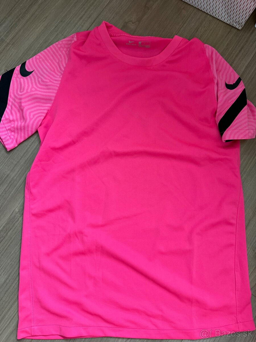 NIKE tricko ruzove Drifit vel L
